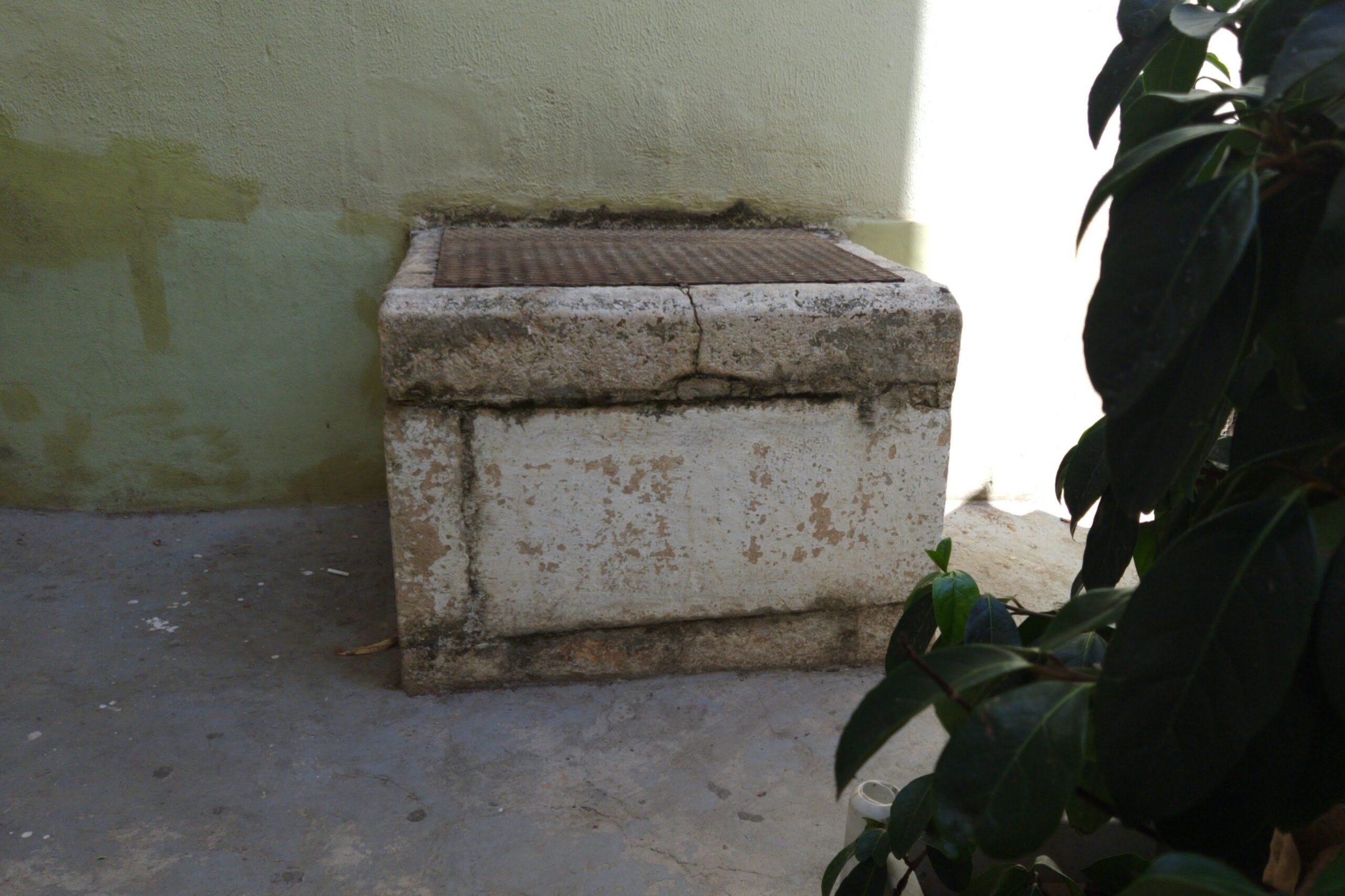 Pozzo di via Arco Tampoia